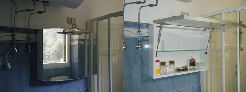 Mobile bagno con apertura specchiera basculante