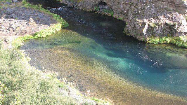 Acqua limpida