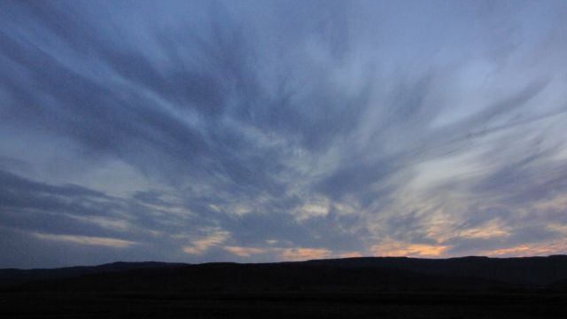 Cirri al tramonto