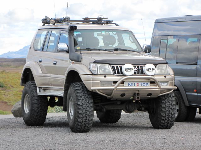 Toyota Land Cruiser