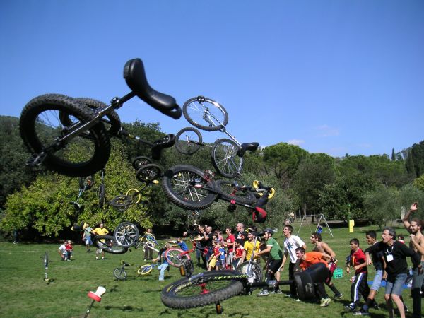 monocicli volanti