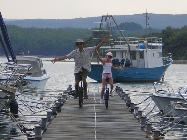 In monociclo sul pontile